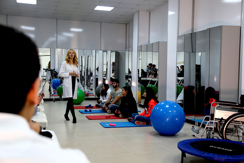 Istanbul Gelisim University.jpg Istanbul Gelisim University.jpg